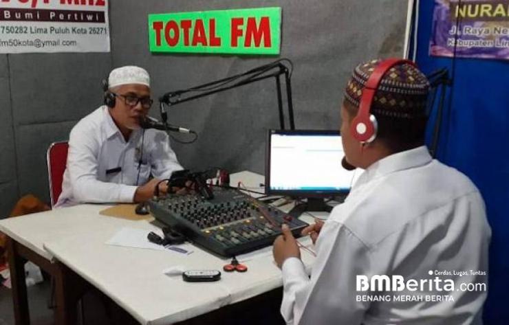 Kemenag Lima Puluh Kota Bina Keluarga Sakinah Lewat Udara