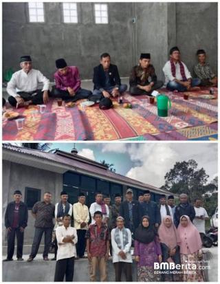 Serah Terima Kunci Mushalla Hasanah Dari Syafril Dt. Rajo Api Kepada Niniak Mamak 14 Muaro