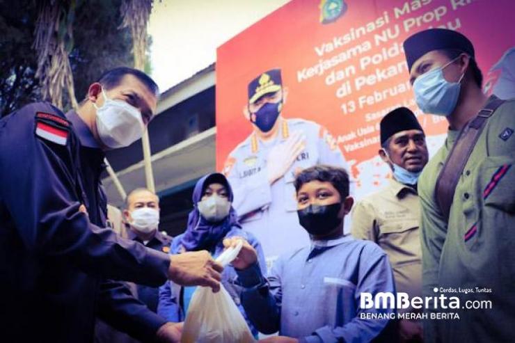 Ditaja PWNU Riau, Walikota Pekanbaru Tinjau Vaksinasi Massal ; Kolaborasi Pemerintah dan Masyarakat Sukseskan Program Pemerintah