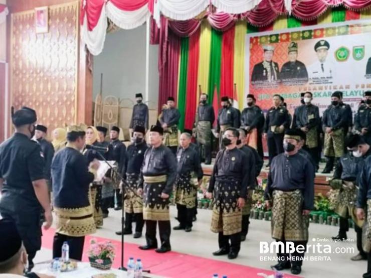 Panglima Besar Ismail Amir Lantik Pengurus DPD dan DPC LLMB Sekota Dumai