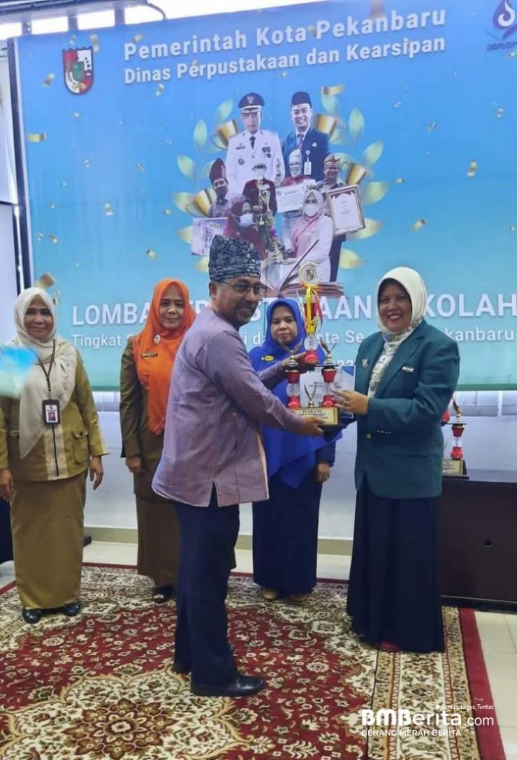 Perpustakaan GIAT SMPN 27 Raih Juara III Lomba Perpustakaan Sekolah Tingkat Kota Pekanbaru