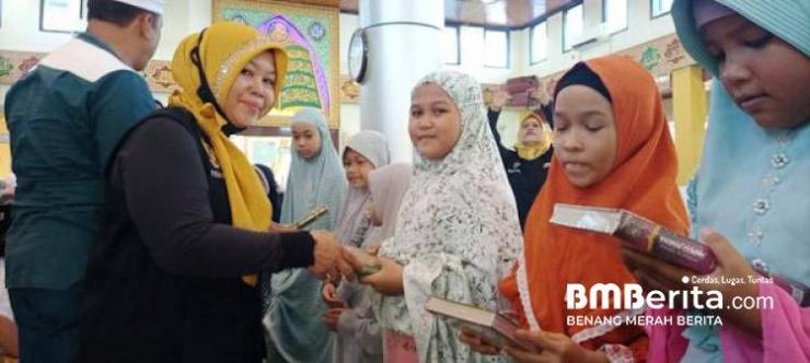 Forum Pekanbaru Kota Bertuah Kembali Bagikan Al Quran