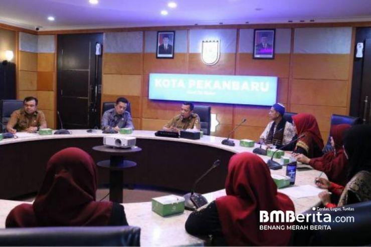 PJ Wako Pekanbaru Terima Audiensi DPD KBRC: Bahas Potesni UMKM