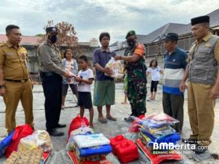 Dinsos Pekanbaru Salurkan Bantuan Sembako Untuk Korban Kebakaran