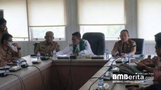 Bupati Pelalawan Pimpin Rapat Penanganan Banjir