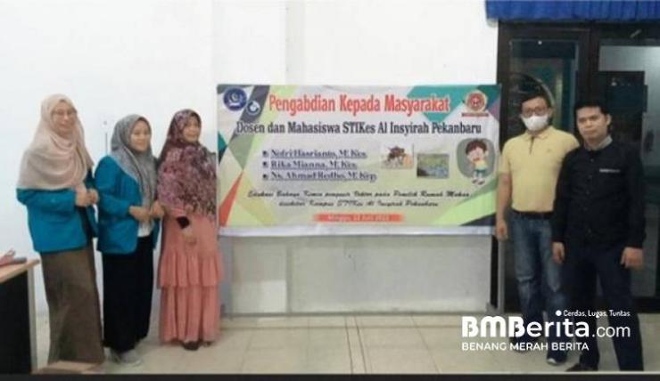  Dosen STIKes AL Insyirah Pekanbaru Gelar Pelatihan Edukasi Bahaya Kimia Pengusir Vektor Pada Pemillik Rumah  Makan