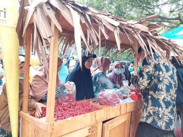 Menjelang HBKN, Disketapang Pekanbaru Gelar Gerakan Pangan Murah