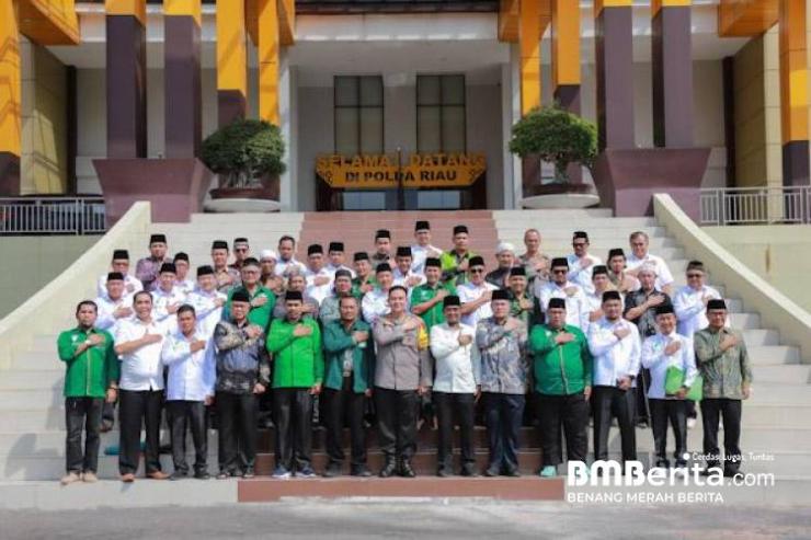 Kapolda Riau Terima Pinangan PWNU Riau Menjabat Sebagai Munstaysar