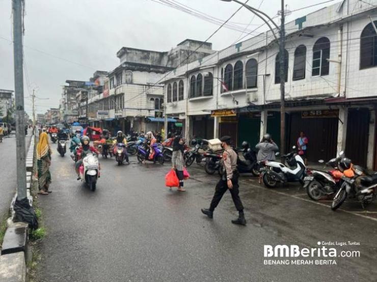 Setelah Nataru Sat Samapta Polres Inhil Polda Riau, Kembali Melaksanakan Rutinitas  Amankan Arus Lalin 