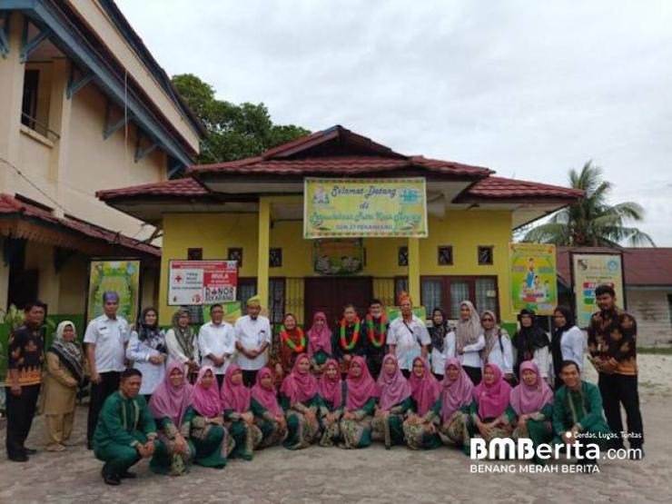 Tim Asesor Akreditasi Perpustakaan Nasional Kunjungi Perpus SD Negeri 27  Pekanbaru 