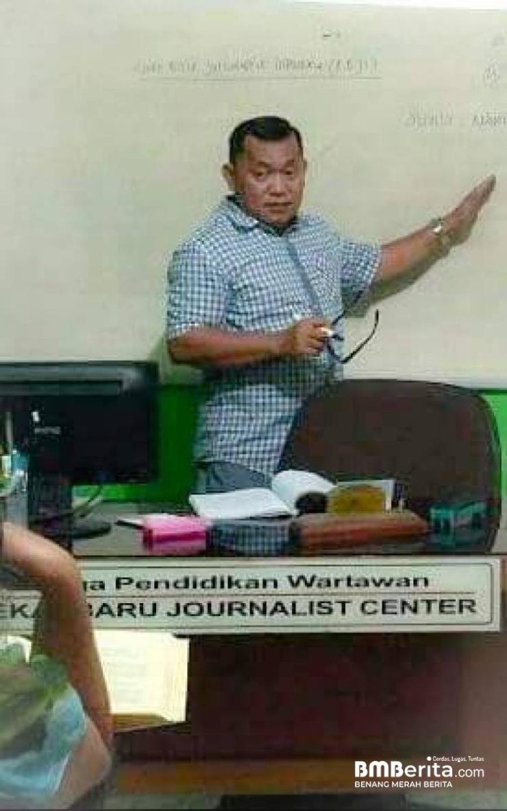 Penampilan dan Kesantunan, Modal Utama Wartawan Saat "Menembus" Narasumber
