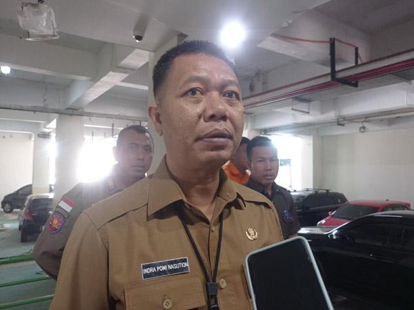 Warga Diimbau Laporkan Pohon Rawan Tumbang ke DLHK Pekanbaru
