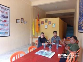 Caleg DPRD Inhil dari Partai PPP Ruslan Z Robby, SH Sambangi Kantor PJI-D Inhil