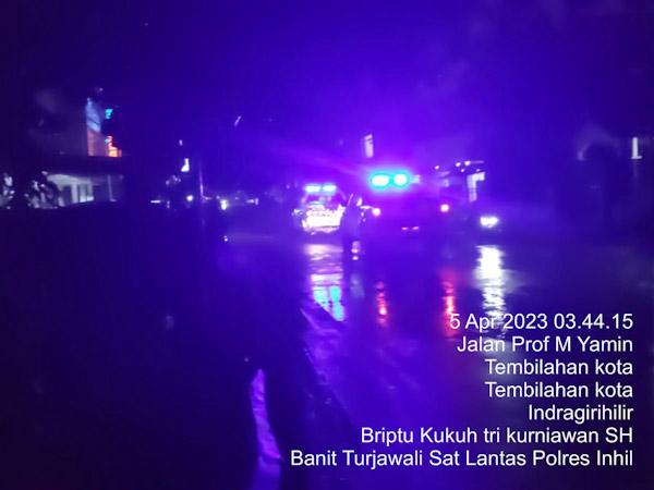 Satsamapta Polres Inhil Laksanakan Gerebek Sahur Gabungan Blue Ligh Harkamtibmas Ramadhan Di 9 Titik Wilayah Kota Tembilahan