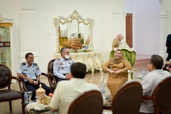 Bupati Kasmarni Terima Kunjungan Silaturrahmi Kepala Imigrasi Budak Watan Bengkalis