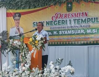 Resmi Jadi Negeri, Gubri Harapkan SMK N 1 Tempuling Jadi Sekolah Favorit di Inhil