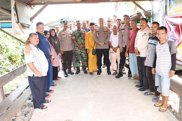 Polres Inhil Gelar Jumat Curhat di Seberang Tembilahan 