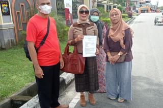 Kordinator MPZ Sri Devi Yani Resmi Laporkan Manipulasi Data Ke Polda Riau