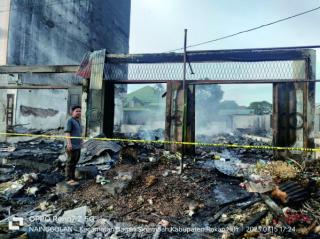 Duka Mendalam di Hati Korban Kebakaran 11 Ruko Bagan Batu