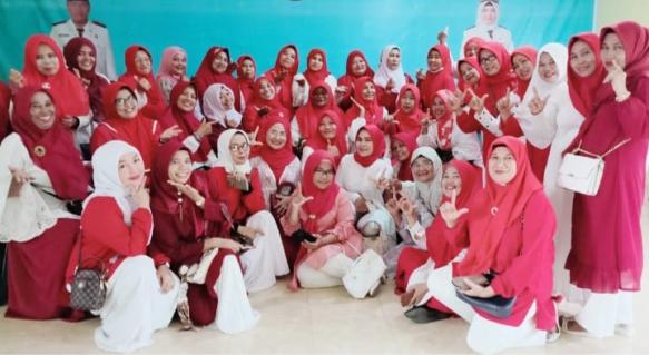 Kegiatan Rutin Bulanan PKK Kelurahan Limbungan Menuju HUT RI