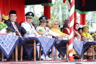 Wakil Ketua DPRD Edi Gunawan Hadiri Upacara HUT RI ke-78