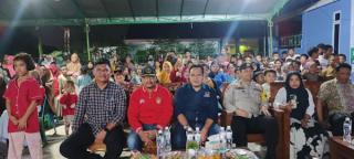 Tarian Tradisional  Dayak Banjar Meriahkan Malam Puncak Acara HUT RI Ke-78 di RW 20 Perum Merlion  Square Kota Batam