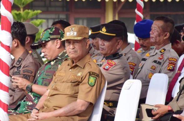Wabub Inhil Ikuti Apel Gelar Pasukan Ops Mantap Brata Lancang Kuning 2023-2024