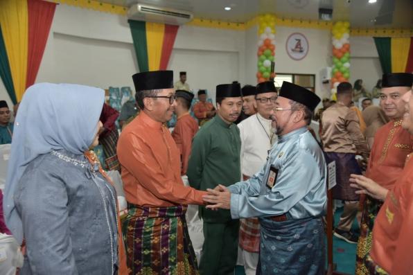 Bupati Bengkalis Hadiri HUT Kampar ke-74