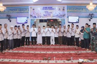 Pj Walikota Muflihun Buka Puasa Bersama Masyarakat Dan Safari Ramadhan Di Mesjid Al-Ikhlas Marpoyan Damai
