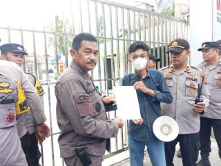 Diduga Terlibat Korupsi, Aksi Masa Tuntut Kejati Periksa Kadis PUTR Rohil