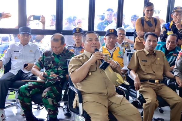 Mulai di Operasikan, PJ Gubri dan Pj Bupati Kampar Tinjau Persiapan Ruas Tol Pekanbaru - XIII Koto Kampar 