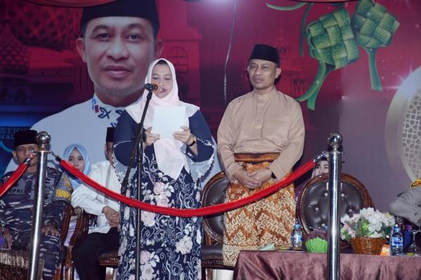 Semarak Pawai Takbir Idul Fitri 1445 H, Bupati Kasmarni: Pawai Takbir Wujud Ekspresi Suka Cita Bersama