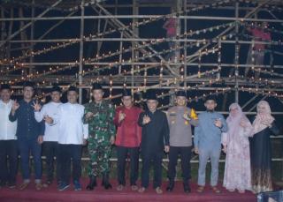  Kasmarni Sambut Baik dan Apresiasi Semua Pihak, Atas Komitmen Lestarikan Budaya Lampu Colok
