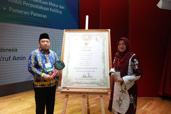 Siak Terima Bantuan Satu Unit Mobil Perpustakaan Keliling 