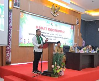 Bupati Zukri Buka Rapat Koordinasi Kabupaten Kota Layak Anak Dilingkungan Pemkab Pelalawan Tahun 2024