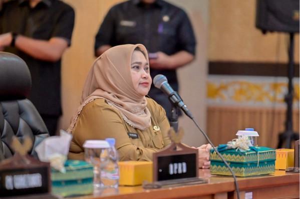 Kasmarni Komitmen dalam Pembangunan Jembatan Pulau Bengkalis - Pulau Sumatera