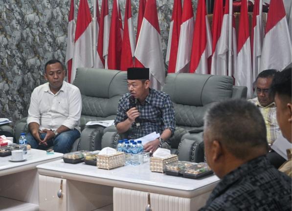 Bupati Rohil Pimpin Rapat Persiapan Festival Bakar Tongkang Tahun 2024