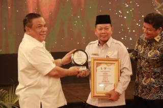 Kabupaten Pelalawan Raih Penghargaan Paritrana Awards 2024