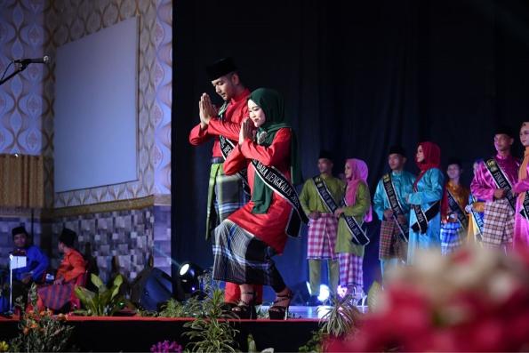 Bupati Kasmarni Minta Bujang Dara Promosikan Pariwisata Bengkalis