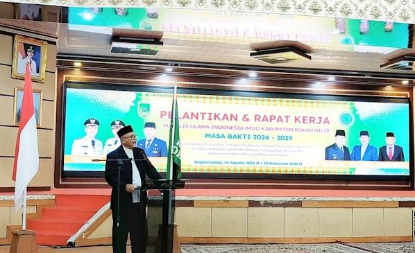 Bupati Rohil Hadiri Pengukuhan Pengurus MUI Masa Bakti 2024-2029