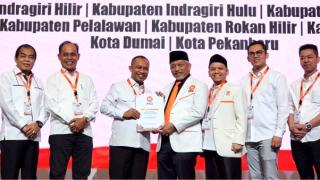 PKS Gelar Konsolidasi Nasional Calon Kepala Daerah Pilkada 2024, Pasangan Kasmarni dan Bagus Santoso Terima Berkas B1-KWK