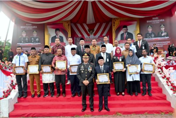 Sempena HUT Bhayangkara ke-78, Bupati Bengkalis Sampaikan Harapan: Semoga Semakin Dicintai Rakyat