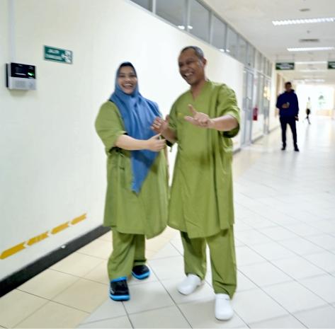 Paslon Kasmarni - Bagus Santoso Lakukan Medical Check Up di RSUD Arifin Achmad 