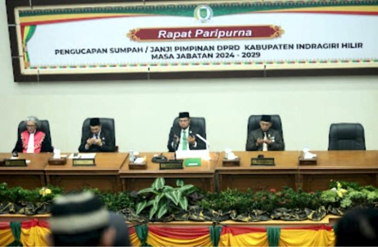 Paripurna Pengambilan Sumpah Jabatan Pimpinan DPRD Inhil