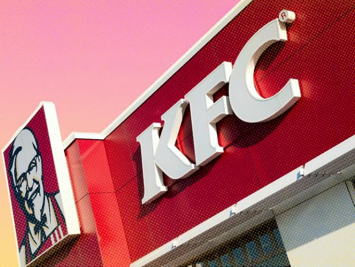 Telan Kerugian Hingga Rp557 M, KFC PHK Ribuan Karyawan