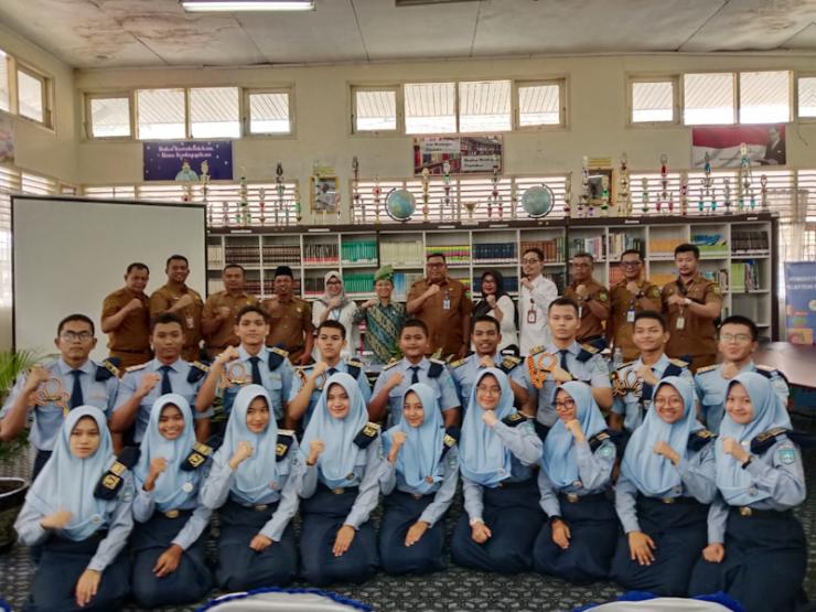 Kunjungan Wamendikdasmen, Atip Latipulhayat Ungkap SMAN Plus Riau Termasuk Sekolah Unggulan 