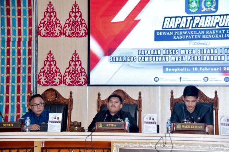 Bupati Bengkalis Terima Laporan Reses Masa Sidang I Tahun 2024