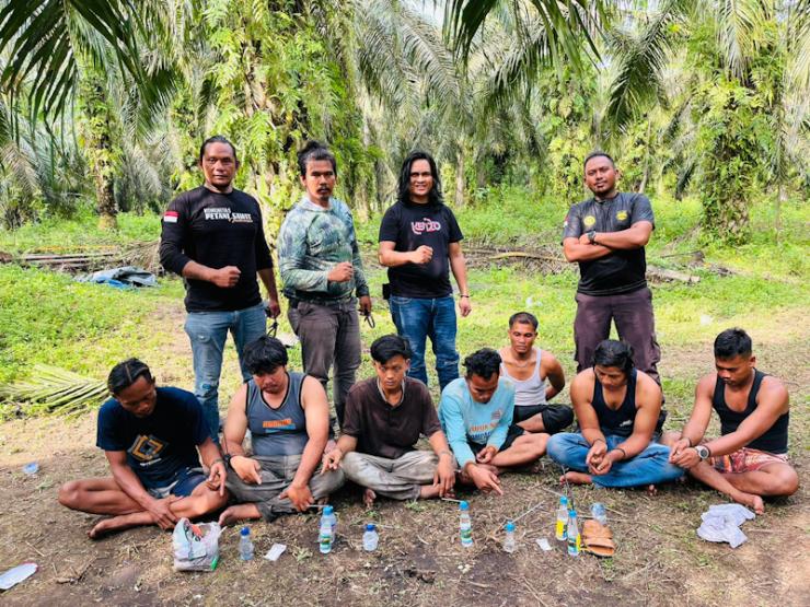 Tim Unit Intel Kodim 0313/KPR Bersama Polsek Tambusai Berhasil Menangkap 9 Orang Diduga Pengedar Narkoboi
