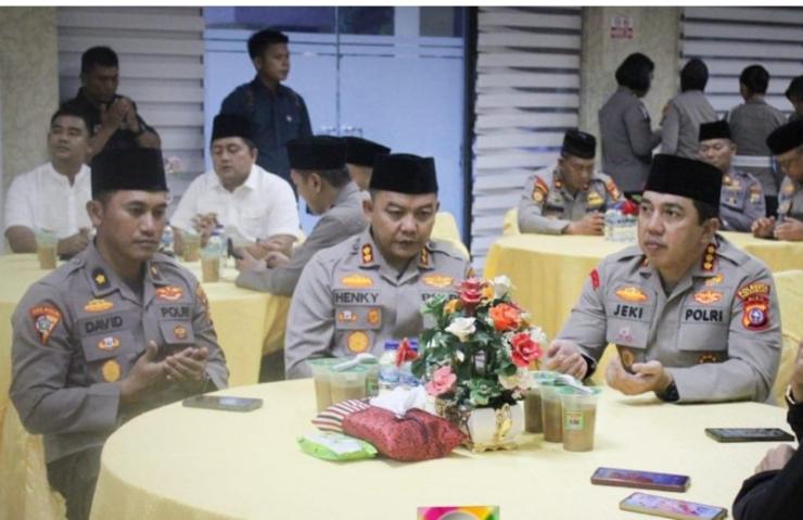 Jelang Akhir Masa Jabatannya Kapolda Riau Buka Puasa Bersama Awak Media Pekanbaru
