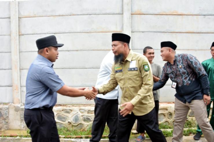 Bupati Kasmarni Sambut Kunker Gubri Abdul Wahid di Kawasan Industri Desa Buruk Bakul